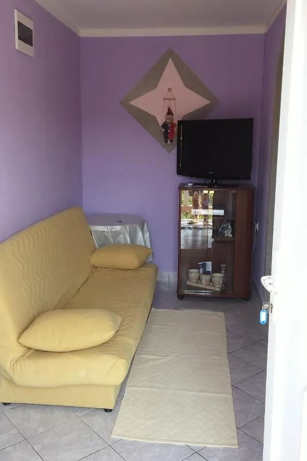 Apartments By The Sea Lopar, Rab - 12534